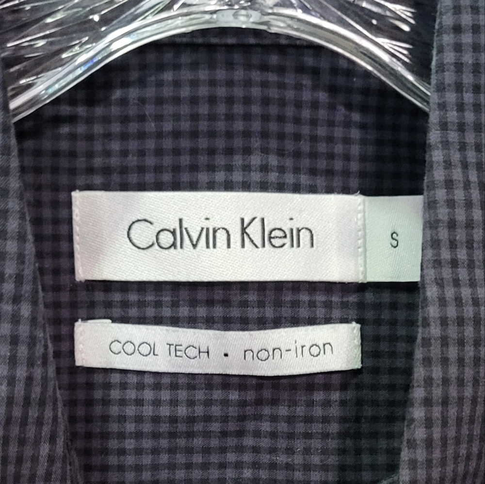 Calvin Klein Men's Black/Gray Cool Tech Checkered Button Down Shirt Size Small - Picture 2 of 7